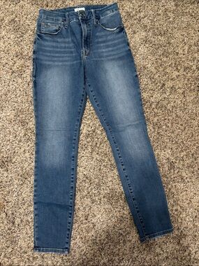 Good American Mid-Blue Skinny Jeans